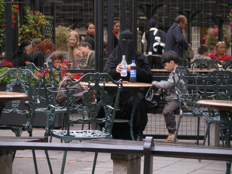 Foto: Lond�n - multikulturn� metropole